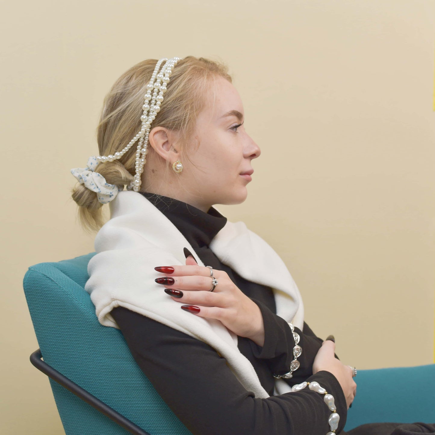 Crimson Shadow press-on nails featuring black-to-red ombre with hand-painted red roses and glossy finish.